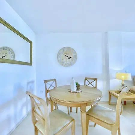 Lafrenchtouch - Amplio Apto Cerca Parque Y Mar Apartment Benalmadena